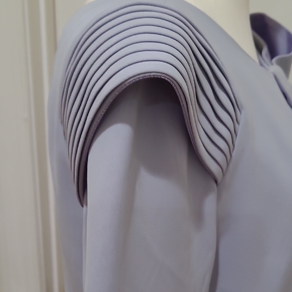 Giorgio Armani Pale Blue Long-Sleeve Midi Dress - Picture 5 of 9